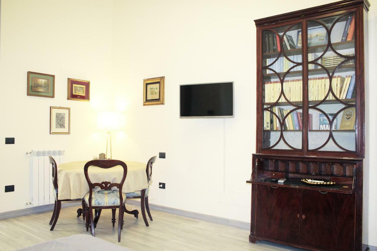 La Suite Del Prof Napoli Dış mekan fotoğraf